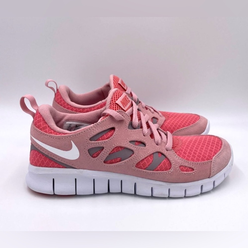 Nike Free Run 2 Pink / White
Womens Shoes NWOB